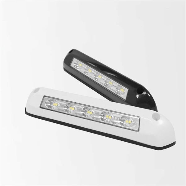 Светильник водонепроницаемый, 12В, холодный свет, 600-700 люмен, 8Вт